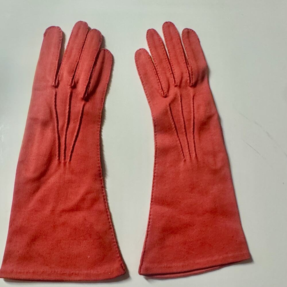 Vintage Wear Right Nylon Made in the USA Red Long Wrist Gloves Size 6.5